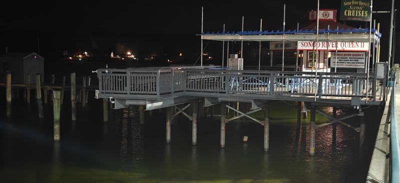naples pier songo queen night